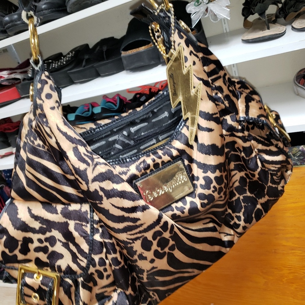 BETSEY Johnson Gold & Black Animal Print Lg Purse